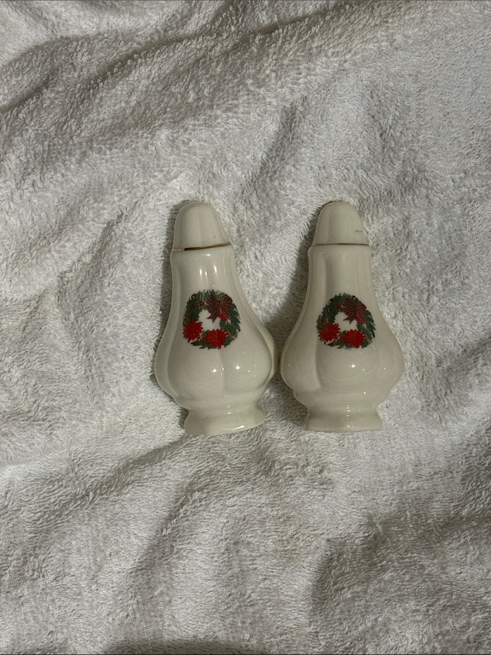 Vintage Cream Ceramic Salt & Pepper Shakers with Holiday Wreaths
